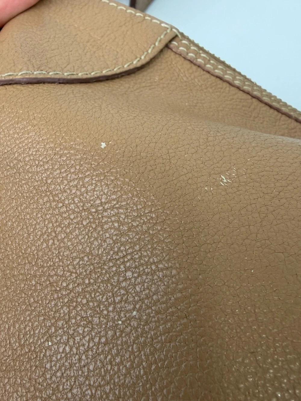 Dooney & Bourke Y2K Pebbled Leather Hobo Shoulder Bag Tan